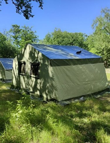 Изготавливаем солдатские палатки в Астрахани вместимостью <strong>до 70 человек</strong>